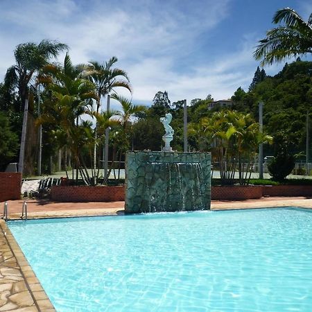 Flat Cavalinho Branco - Apto 509 Агуас-ди-Линдоя Экстерьер фото