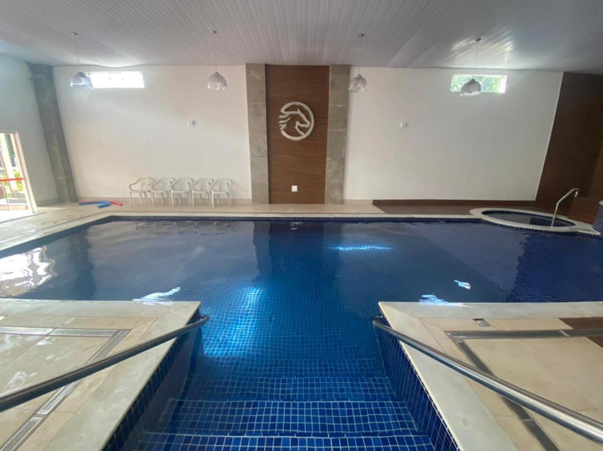 Flat Cavalinho Branco - Apto 509 Агуас-ди-Линдоя Экстерьер фото